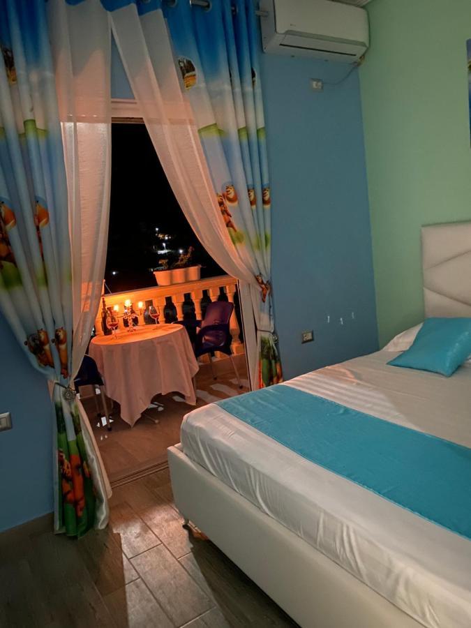 Vila Sinani Sarandë 외부 사진