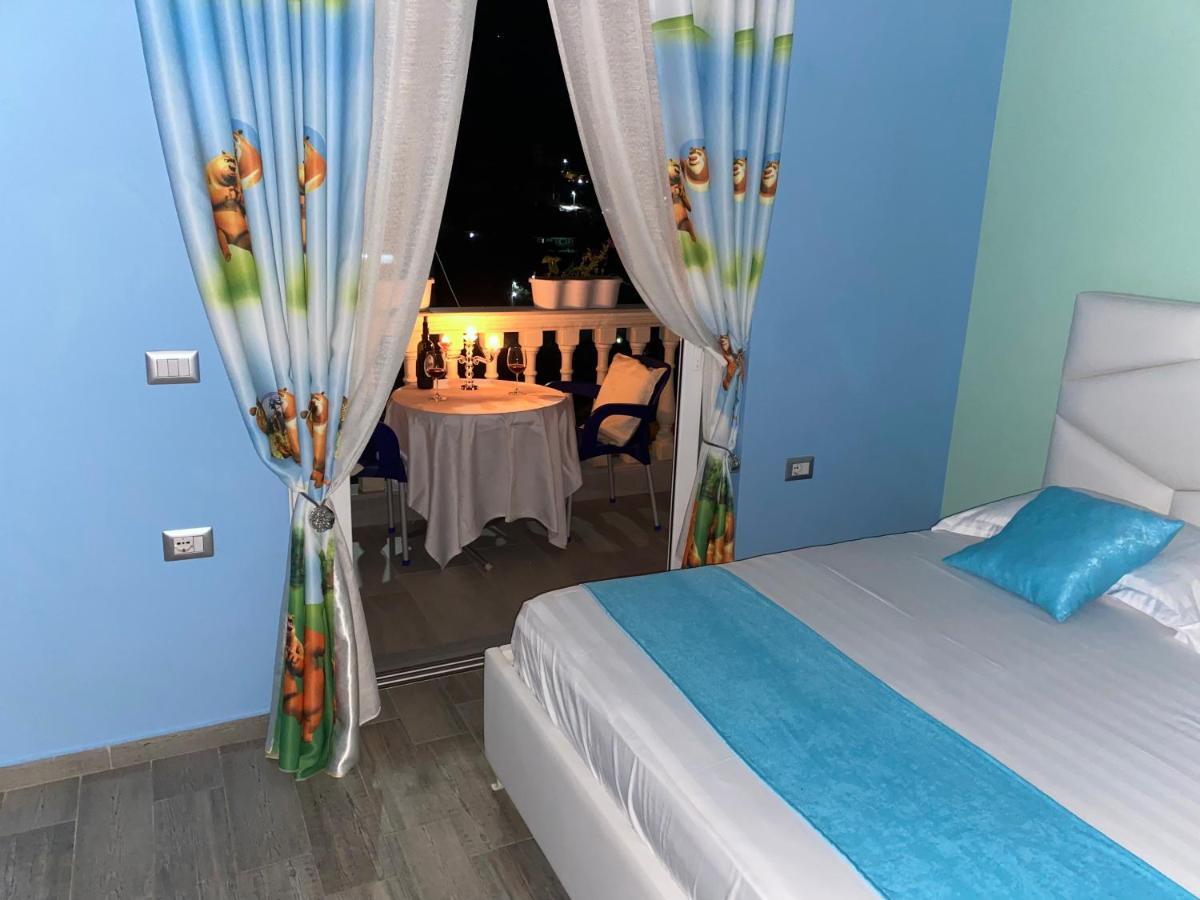 Vila Sinani Sarandë 외부 사진