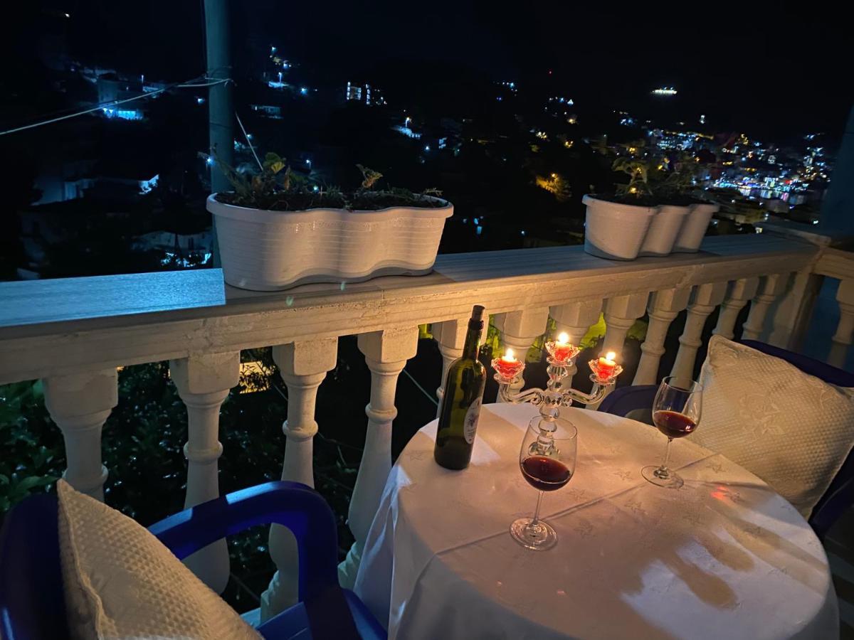 Vila Sinani Sarandë 외부 사진