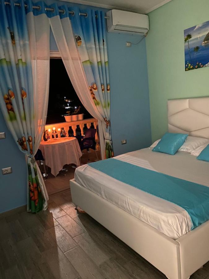 Vila Sinani Sarandë 외부 사진