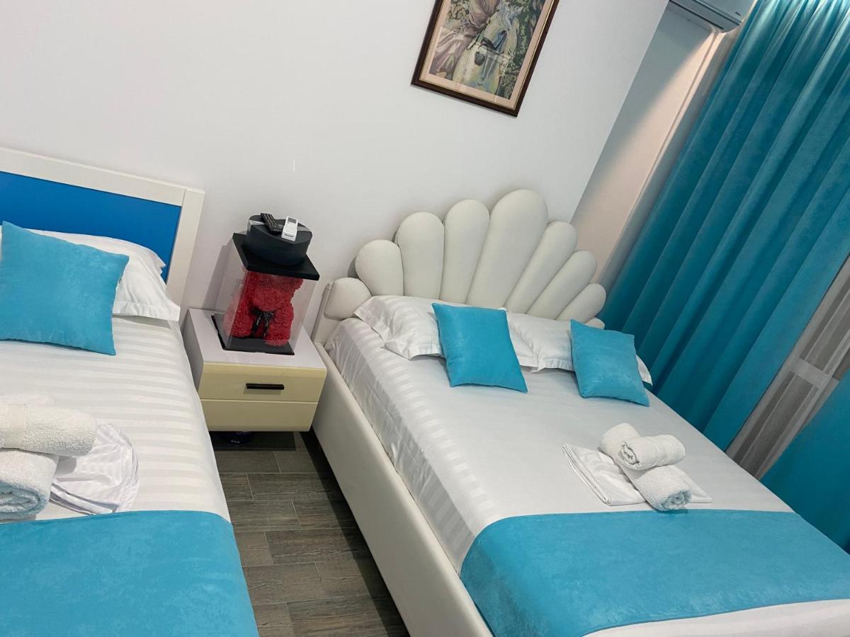 Vila Sinani Sarandë 외부 사진