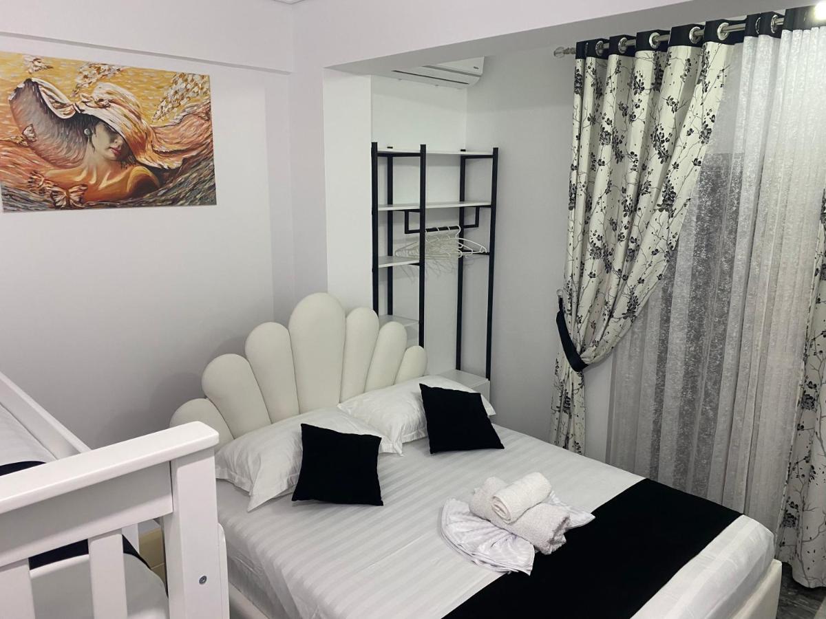 Vila Sinani Sarandë 외부 사진