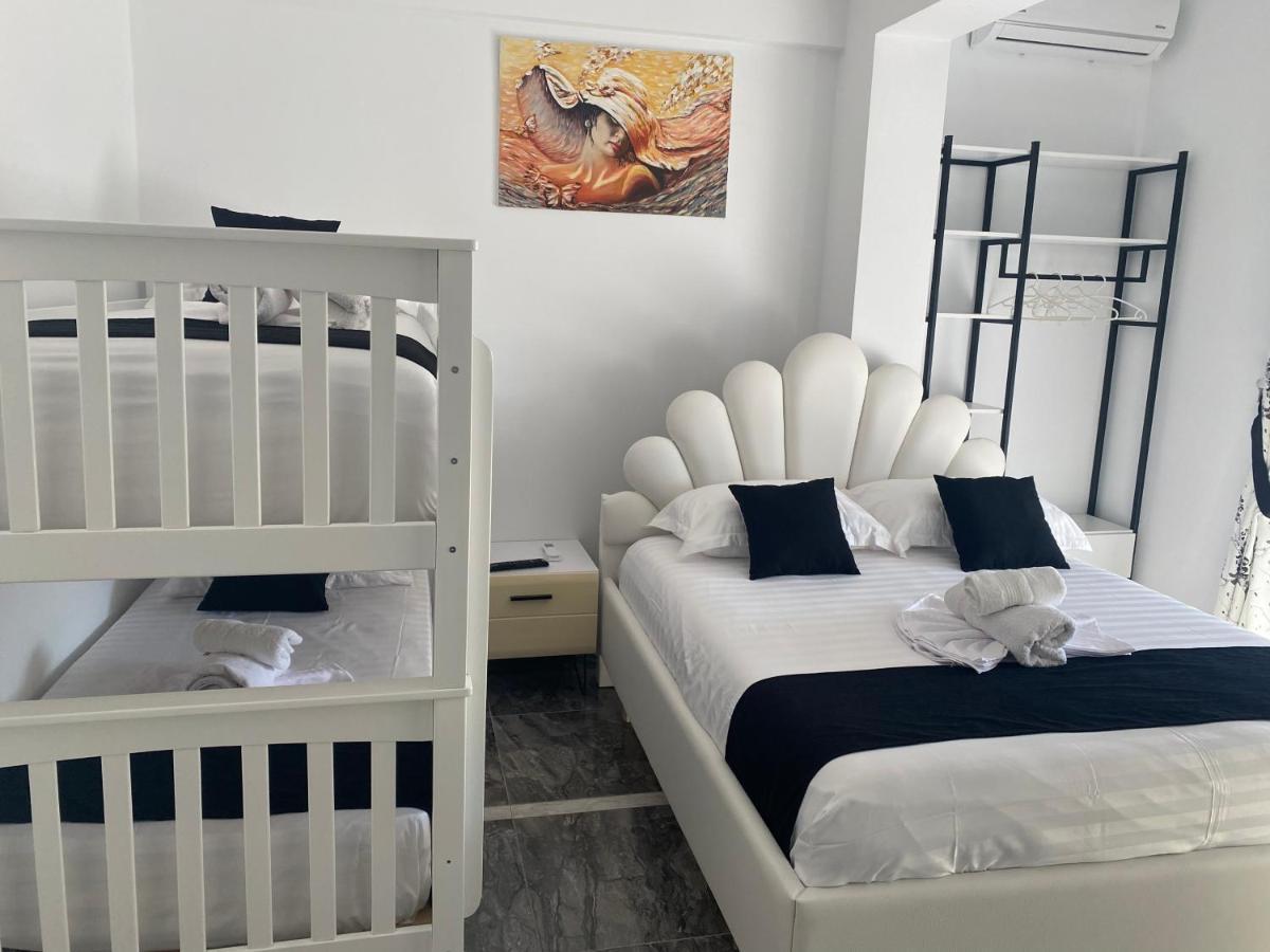 Vila Sinani Sarandë 외부 사진